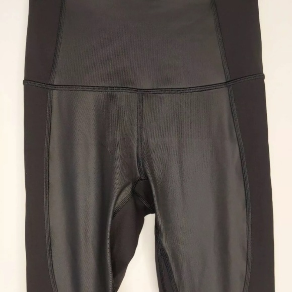 ⚡️RARE⚡️Lululemon shiny tights - Picture 2 of 4